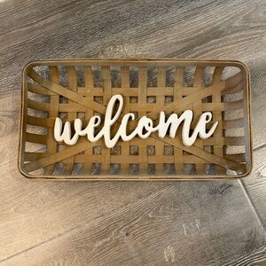 Welcome decor